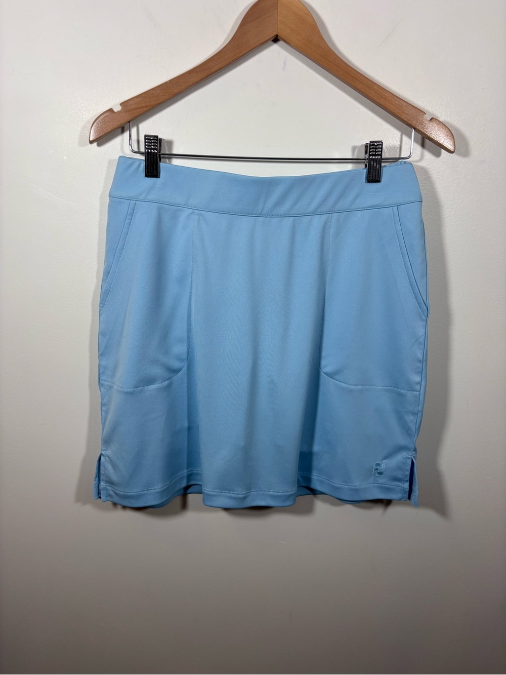 FootJoy Performance Knit Golf Skort
Blue NWT Medium active athleasure shorts - Picture 3 of 12